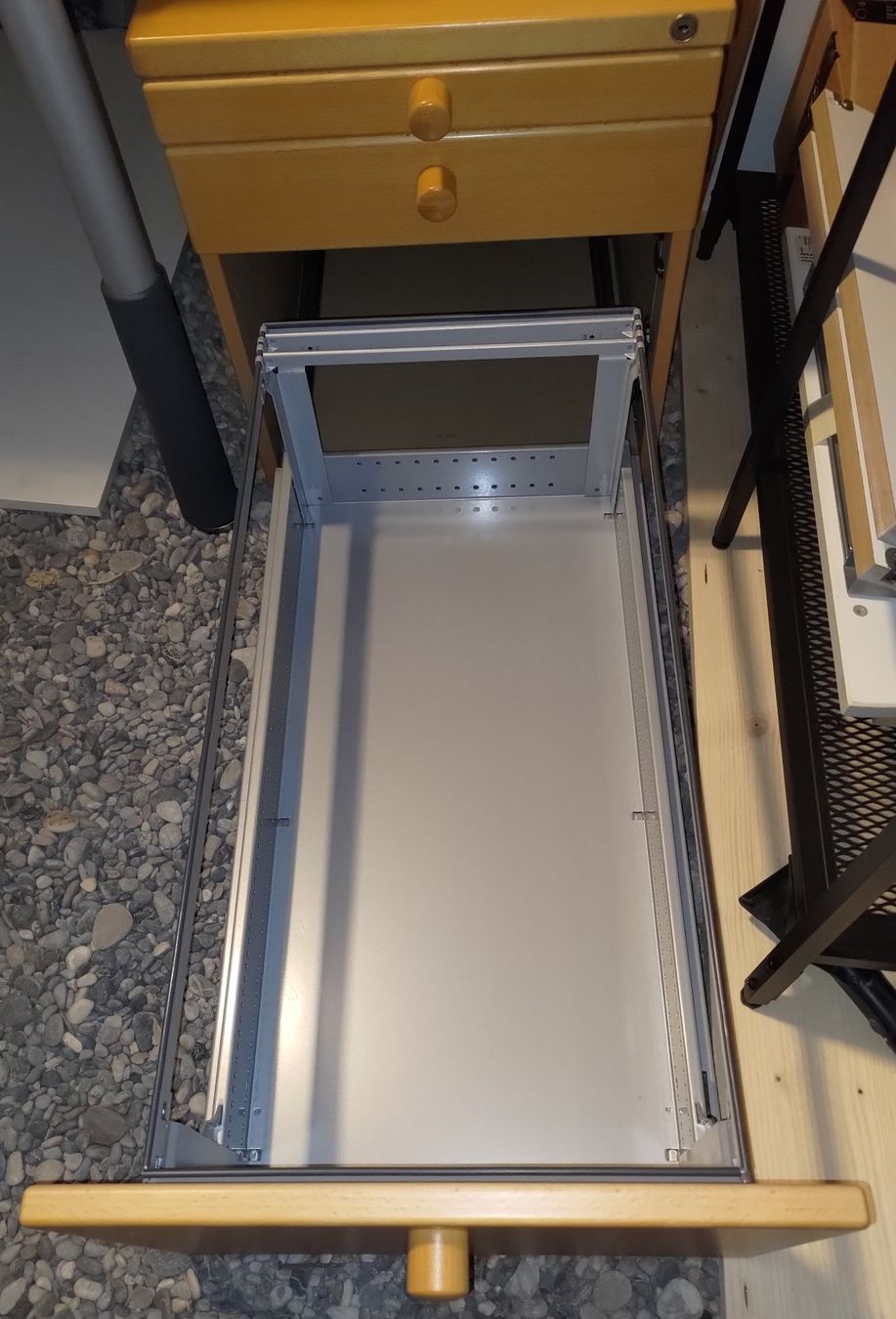 Hülsta Banconi: Hülsta Rollcontainer, 3 Schubladen, 34 x 55 x 80 cm – Usato da Basel venduto da sv_v5qb 3