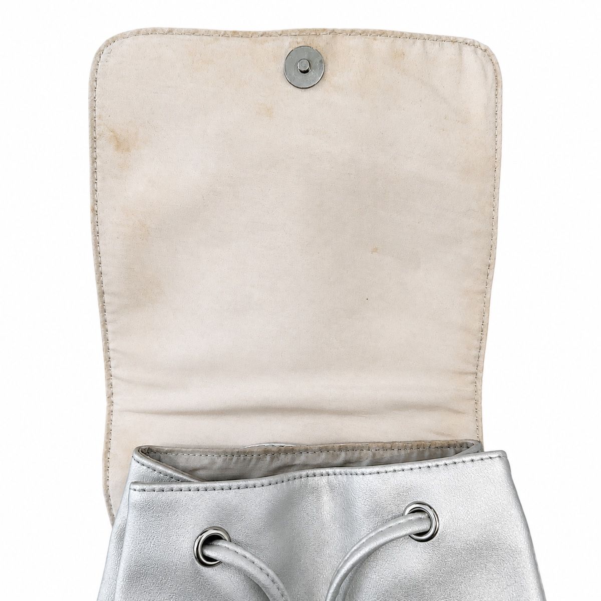Bershka Zaini: Rucksack Bershka silber Kunstleder – Usato da Aarberg venduto da LovelyThings_ 3