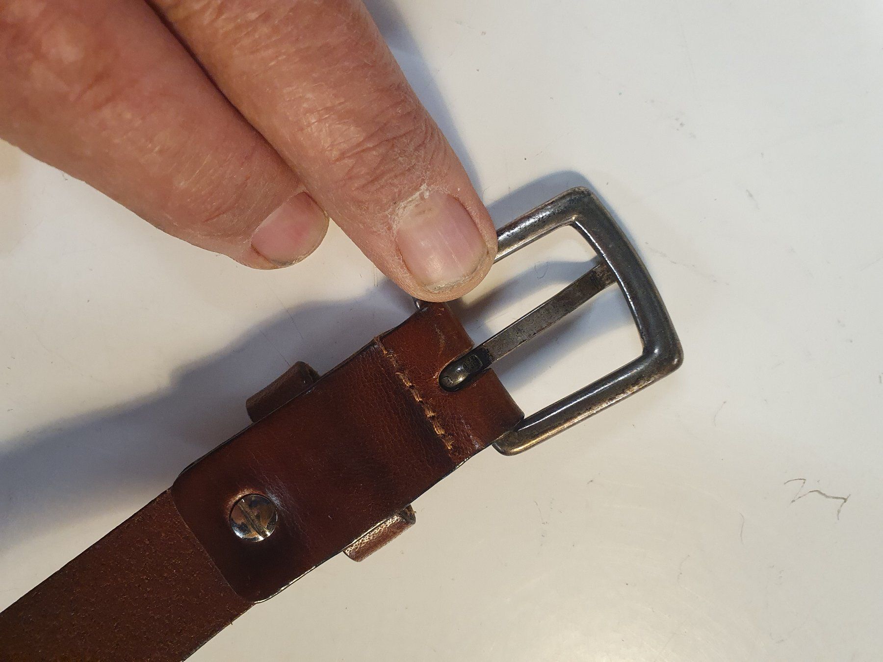 Globus Gürtel: Ledergürtel braun mit Eisenschnalle Globus 85 cm – Gebraucht aus Zürich von loosebone 4