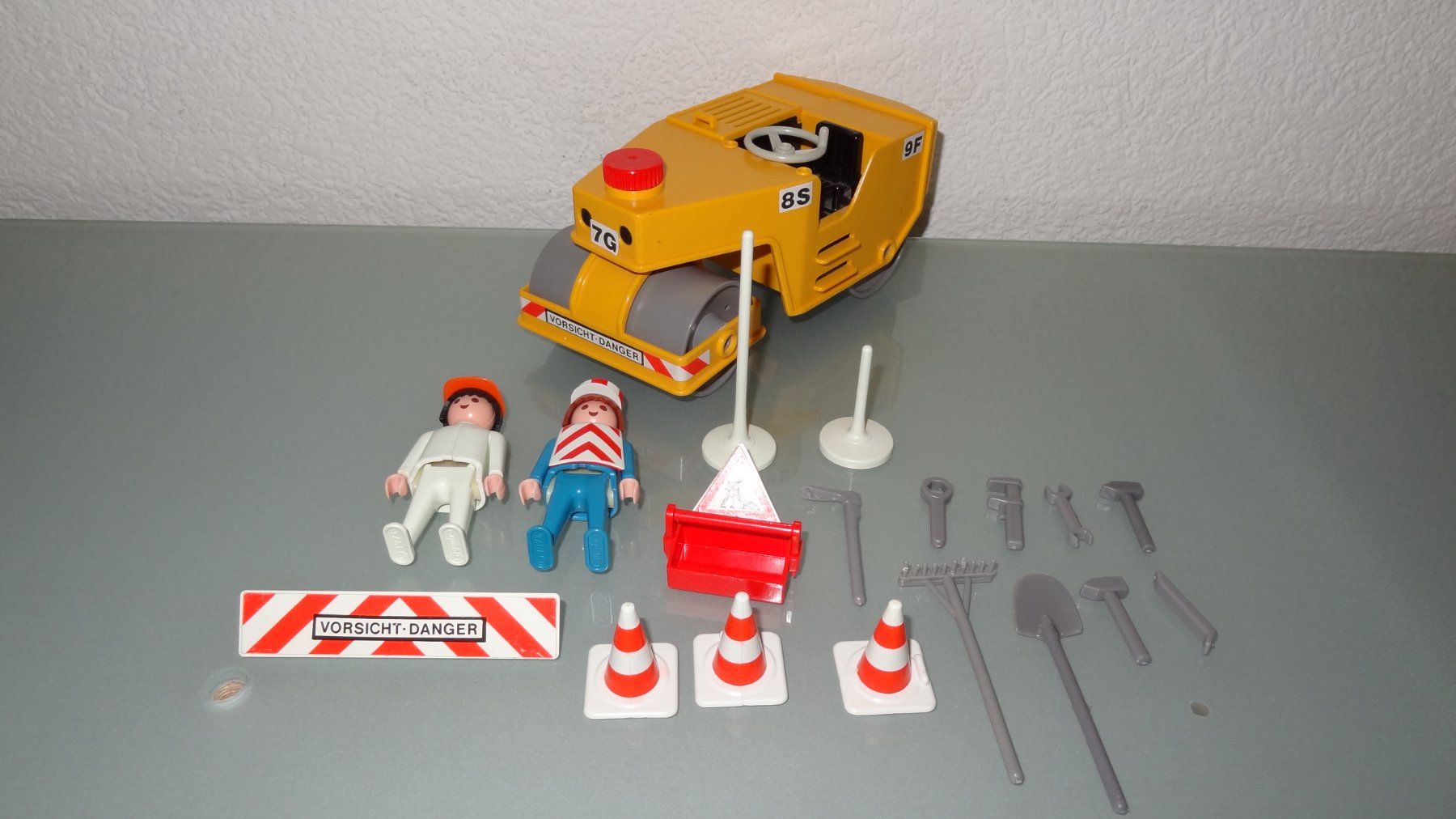 Playmobil Giocattoli: Playmobil 3533 Strassenwalze von 1981 – Usato da Winterthur venduto da Blueedition 1