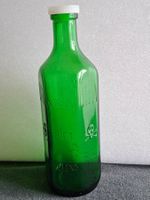 Giftflasche grün mit Totenkopf Prägung guter Zustand