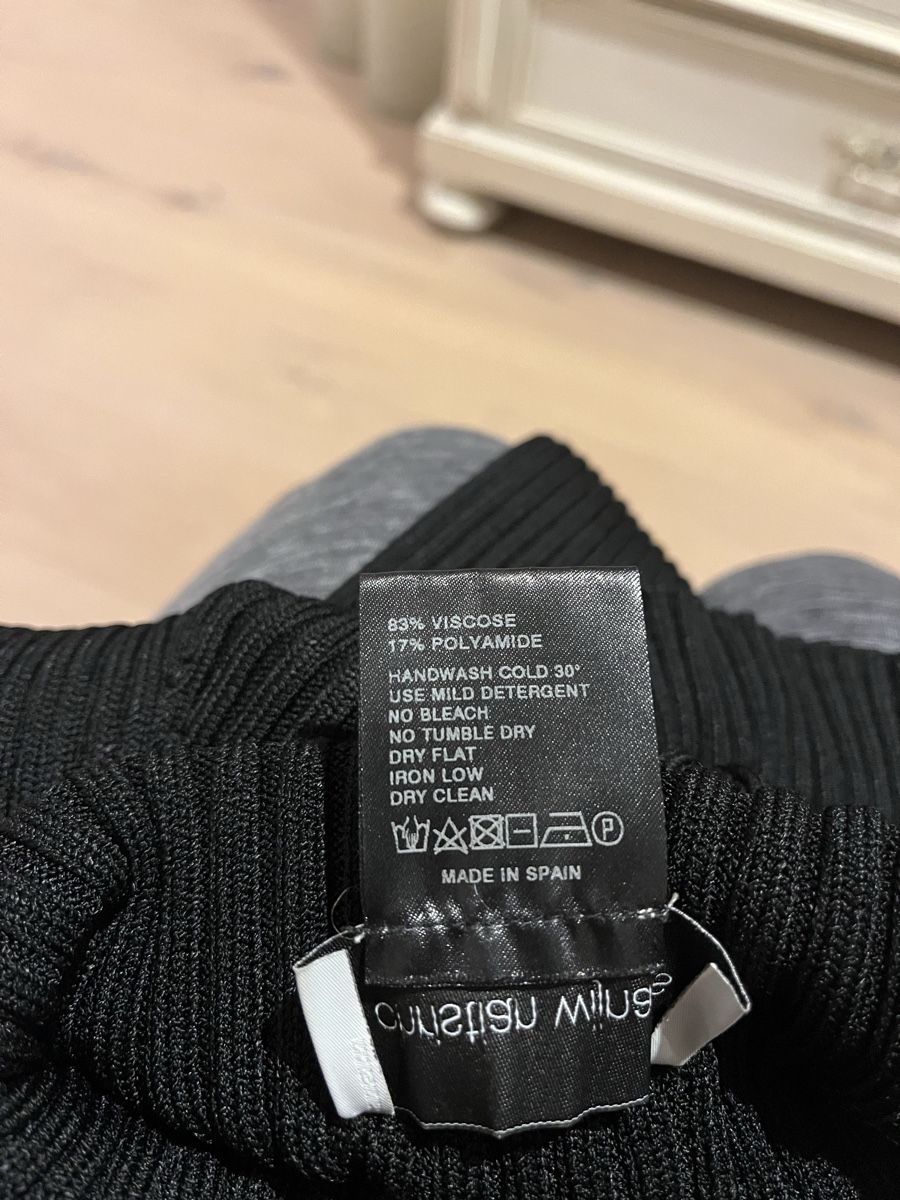 Maglioni & Felpe: Christian Wijnants Strickpullover, Schwarz, Grösse M – Usato da Schönenberg ZH venduto da mobalux1 3