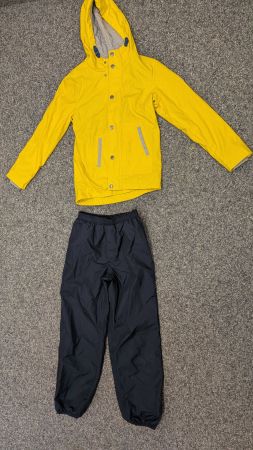 Regenjacke & Regenhose, Grösse 146/152