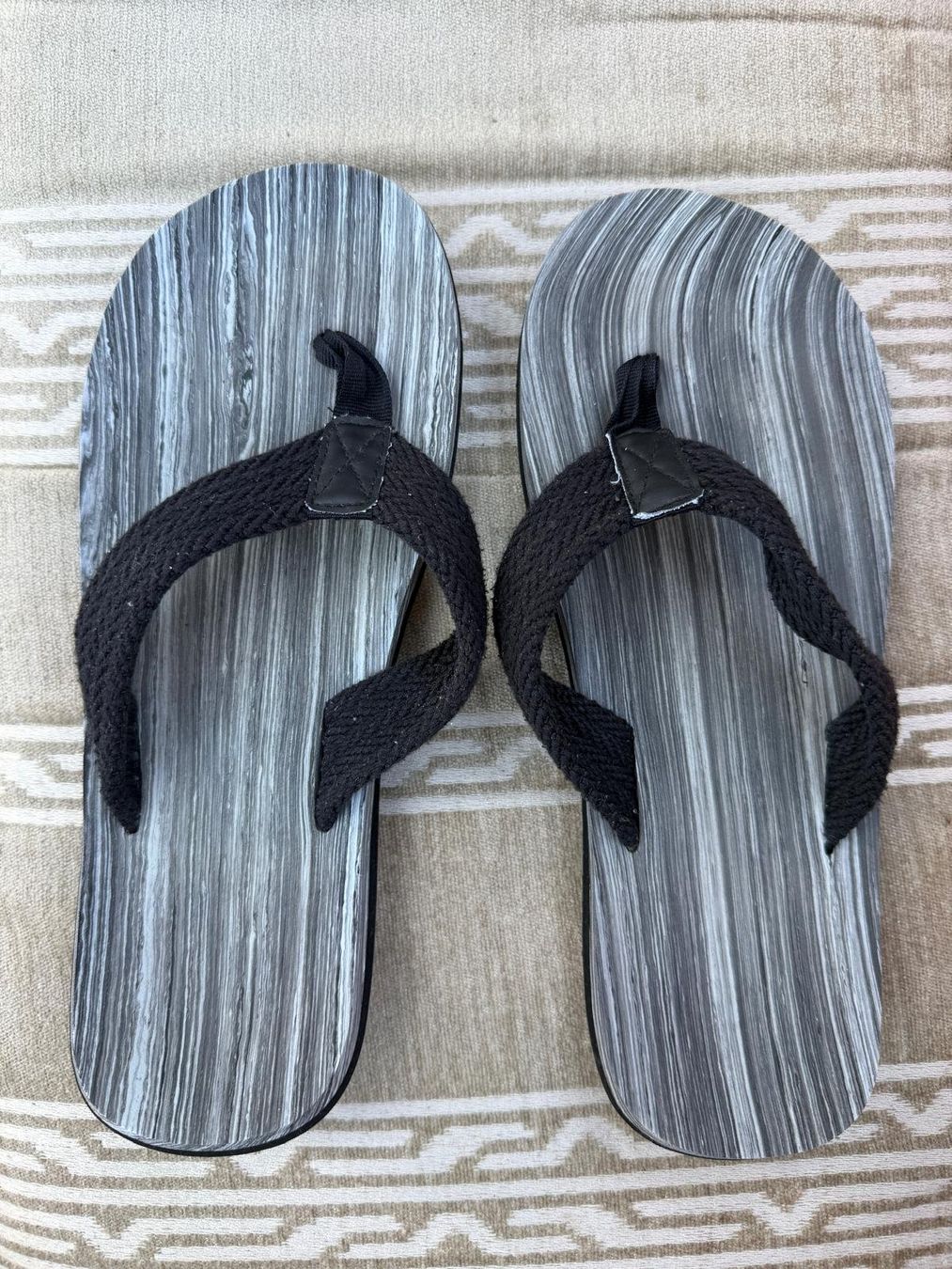Scarpe da uomo: Flip-Flops – Usato da Flawil venduto da Stella_3