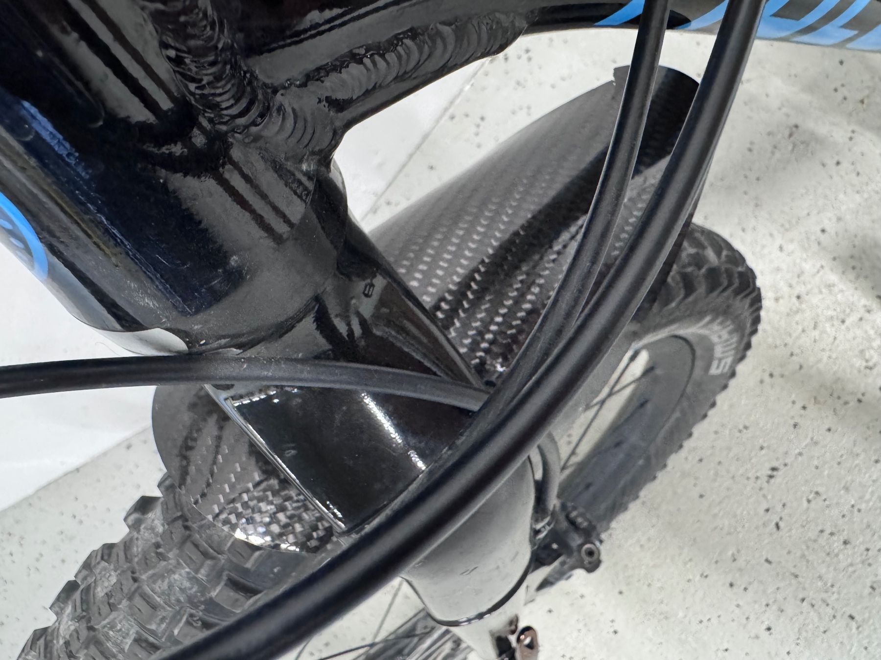Naloo Velos: Naloo Velo – Gebraucht aus Hermetschwil-Staffeln von gta8 2
