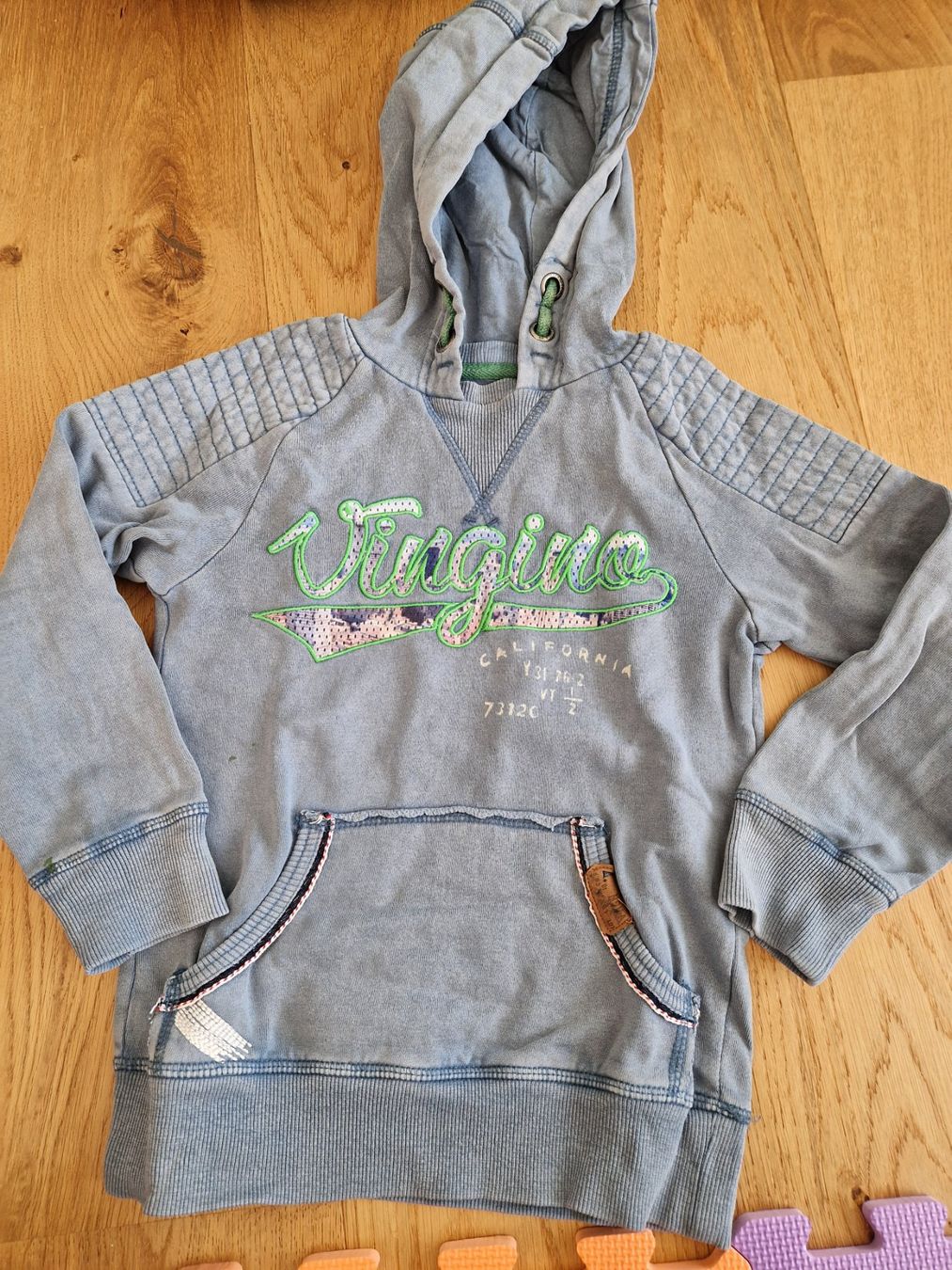 Vingino Maglioni & Felpe: Kapuztenpullover Gr. 122 Vingino – Usato da Davos-Dorf venduto da Bpelikan 1
