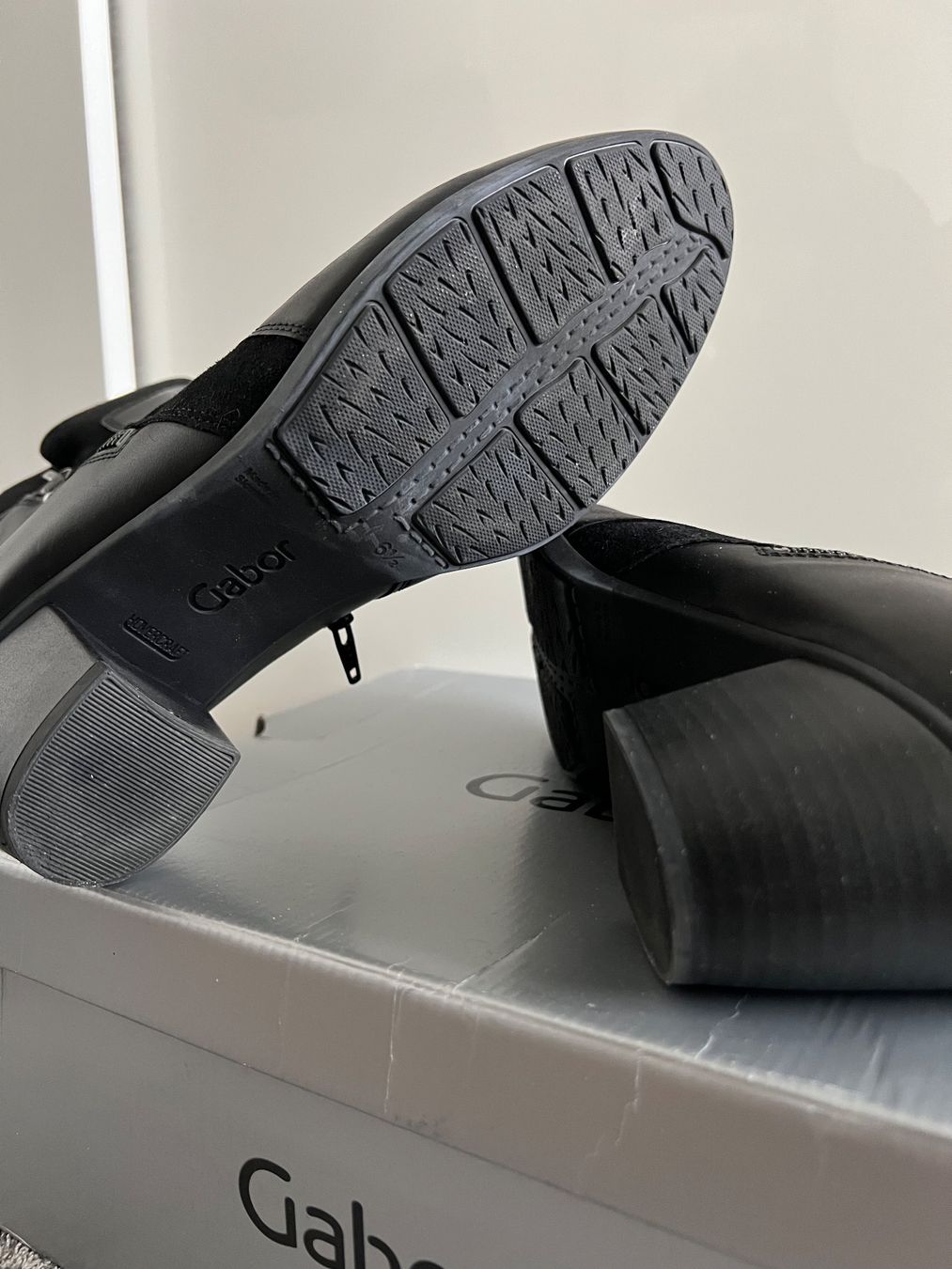 Gabor Scarpe da donna: Bottines Gabor noires en cuir 40 – Nuovo (secondo la descrizione) da Genève venduto da alfalfa 3