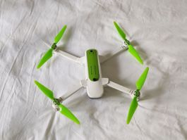 Hubsan zino h117s 3 Accus und.        i pad mini4
