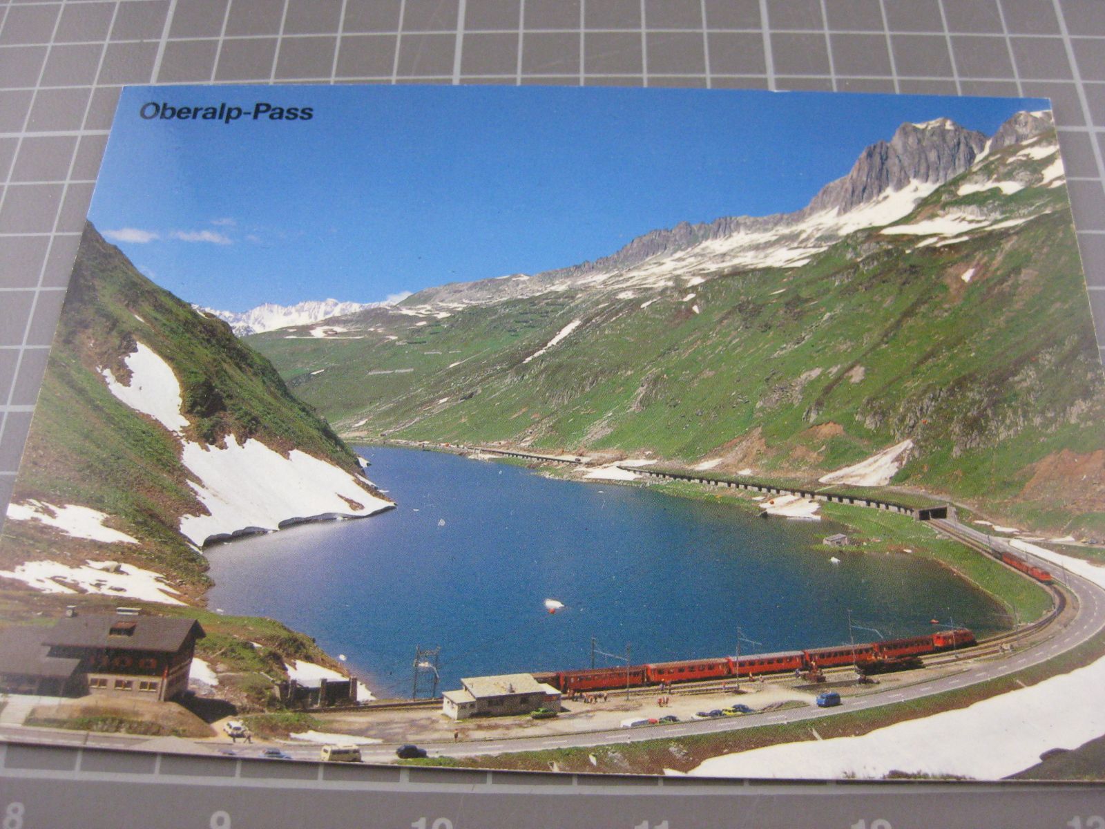 Cartoline postali: AK Oberalp Passhöhe mit Zug – Usato da Malters venduto da Marosko