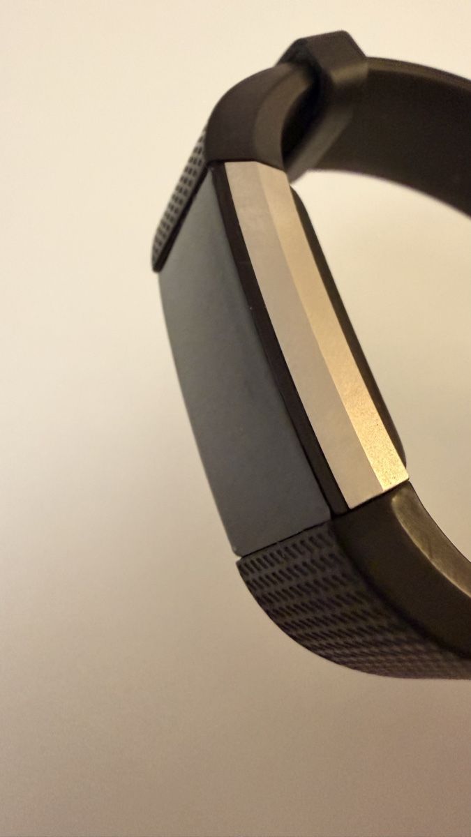 Fitbit Smartwatch: Fitbit Charge 2 Grösse L, Ladekabel, App funktioniert  – Usato da Lausanne venduto da phi_7pnb 3