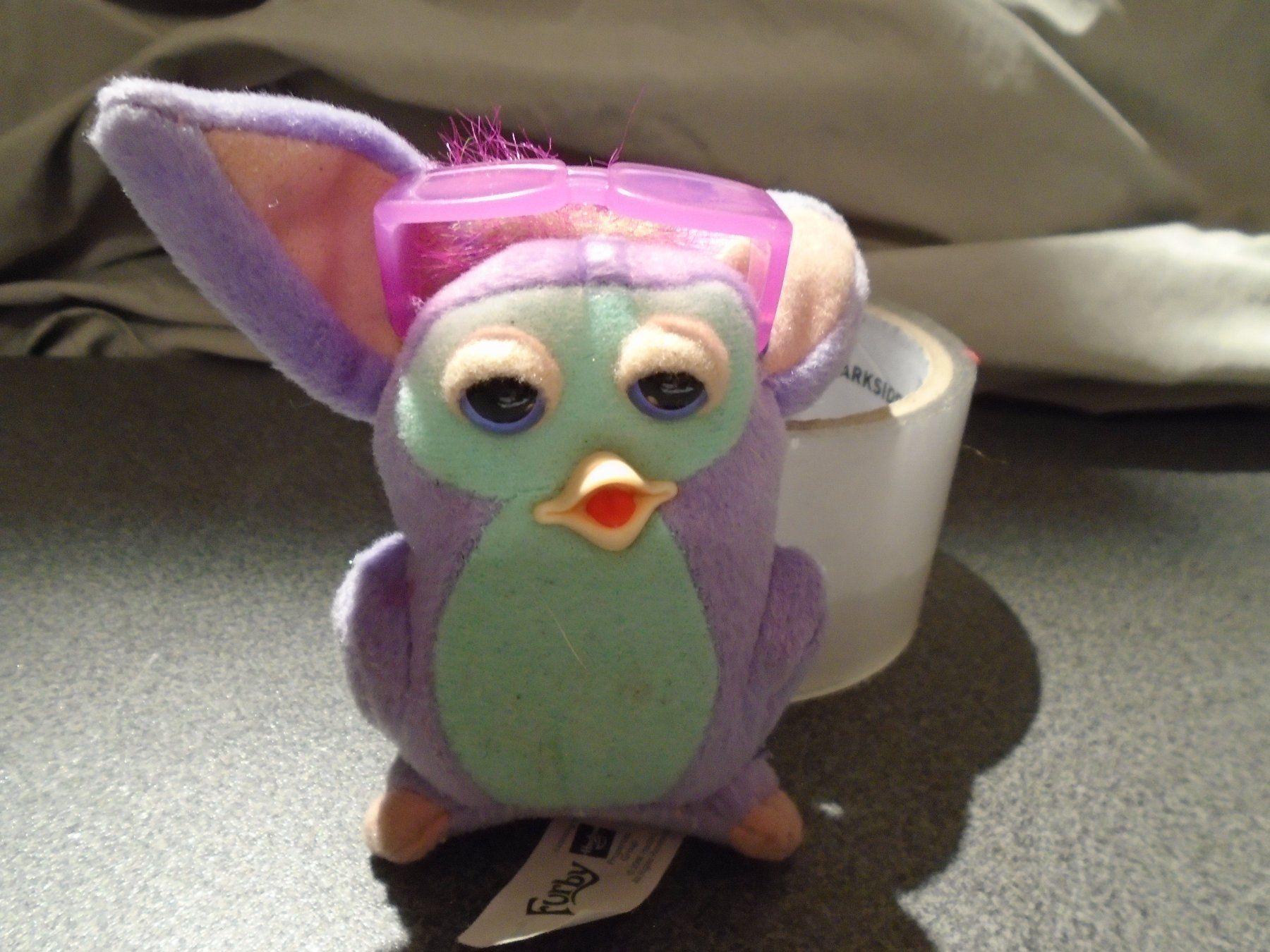 Mc Donald's Spielzeuge: Furby, Mc Donalds, lila – Gebraucht aus Zürich von Motzkuh 1