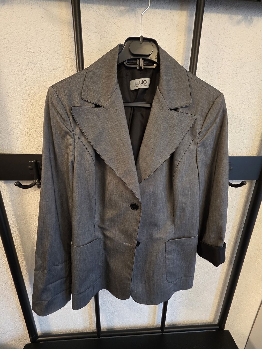 Liu Jo Giacche: Blazer Liu Jo gris  – Usato da Collonges venduto da 2D_Collector 2