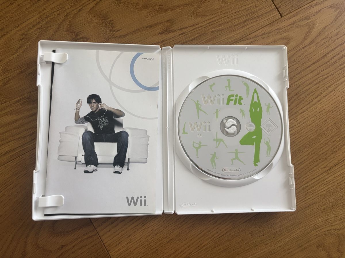 Nintendo Giochi: Wii Fit – Usato da Basel venduto da sop_h98w 1