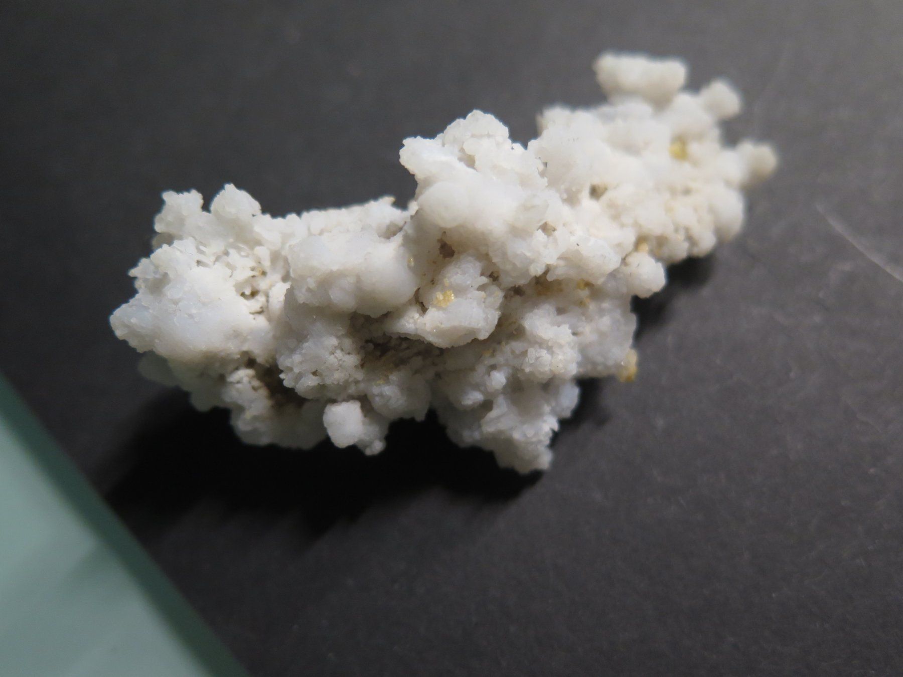 Mineralien & Heilsteine: Hellblauer Chalcedon von Österreich – Gebraucht aus Schaffhausen von Yamakana51L8736OQ8 7