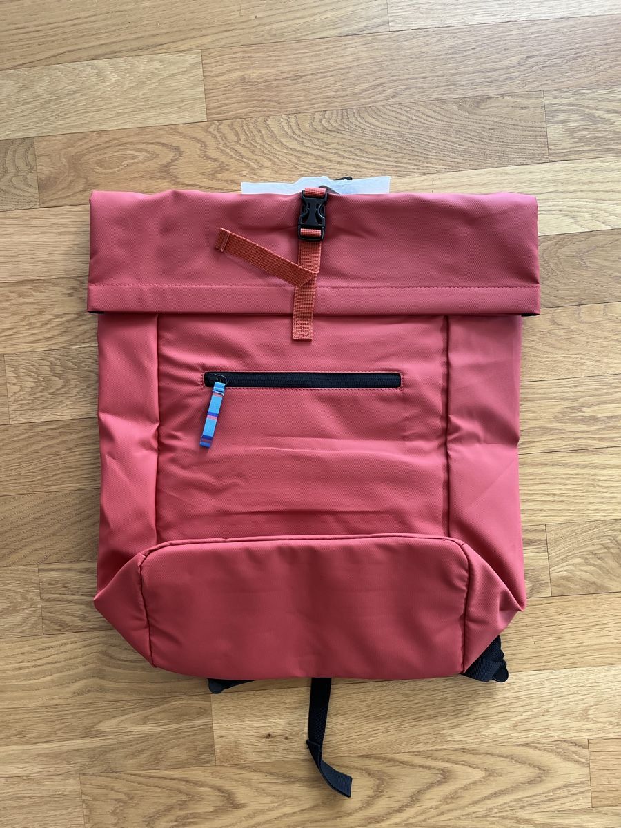 Sacs à dos: Neuer Rucksack – Neuf avec emballage d'origine à Bern par Nena4