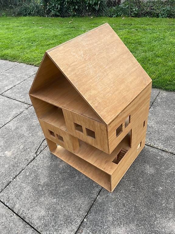 Maisons & Meubles de poupées: Puppenhaus Holz – D'occasion à Rubigen par lia_dwd7 1