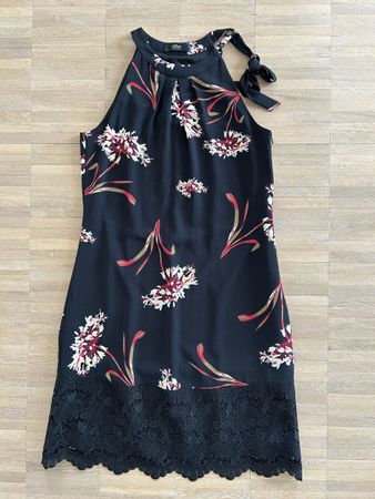 Sommerkleid s‘Oliver Gr.S, schwarz/Blumen