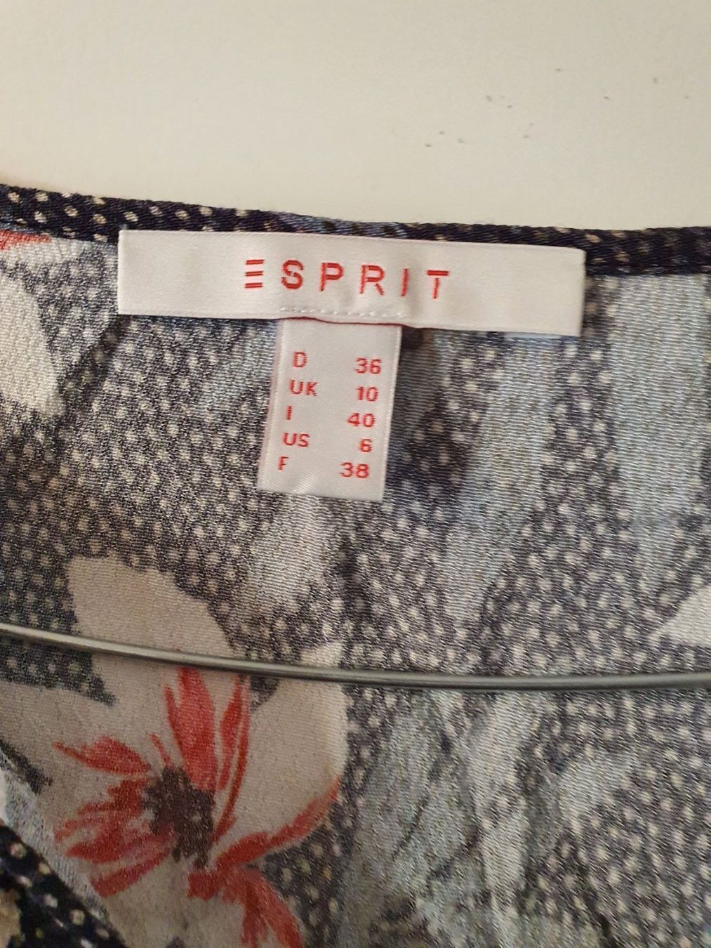 Esprit Vestiti: Esprit Kleid Gr. S – Usato da Thalwil venduto da Briscolina 2
