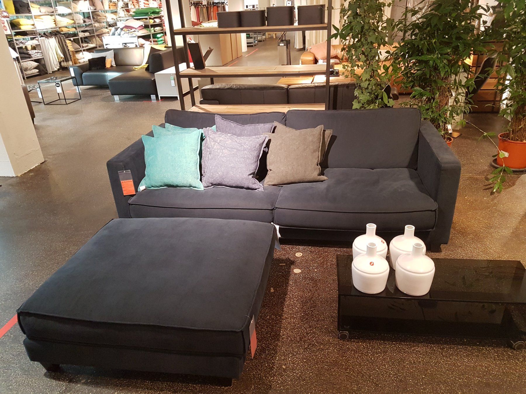 Interio Divani: Canape Interio Suisse 230cm x 110cm – Usato da Cologny venduto da Maxime1223 2