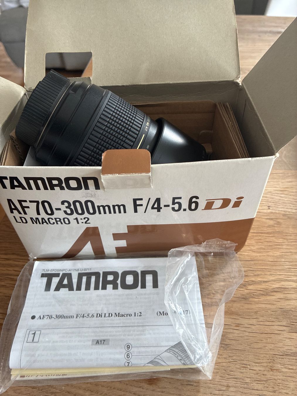 Tamron Obiettivi: Kameraobjektiv Tamron AF70-300mm – Nuovo (secondo la descrizione) da Davos Platz venduto da hugo-peter