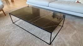 Marble rectangle/ Couchtisch aus schwarzem Marmor und Metall