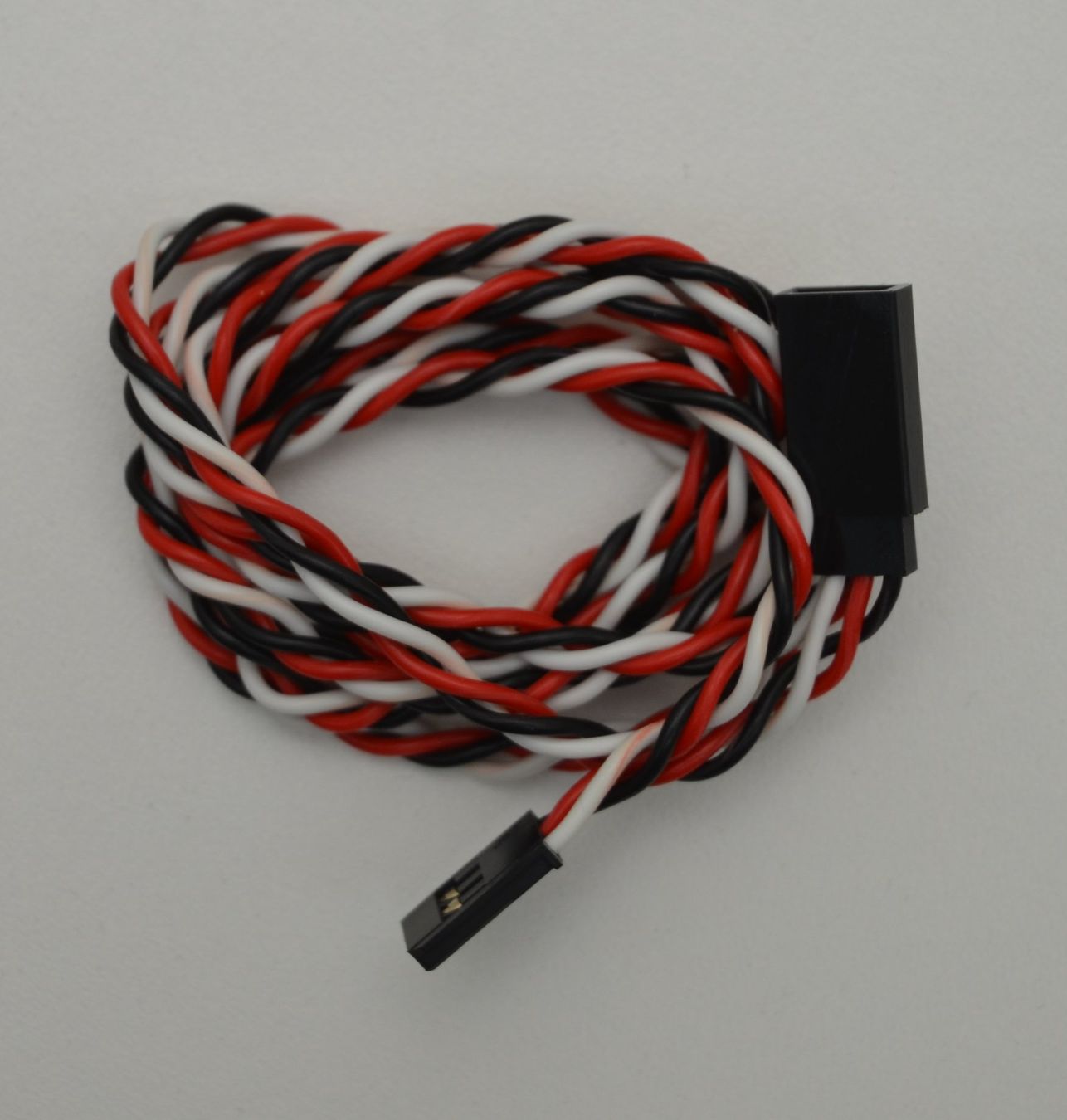 Modellismo RC: Servo Verlängerungskabel Futaba 100cm – Nuovo e nell'imballaggio originale da Rüti venduto da MSRCModelle 1