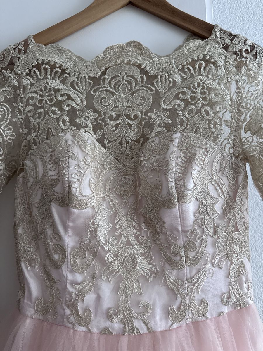 Kleider: Chi Chi London Kleid – Gebraucht aus Gossau SG von EMK230815 5