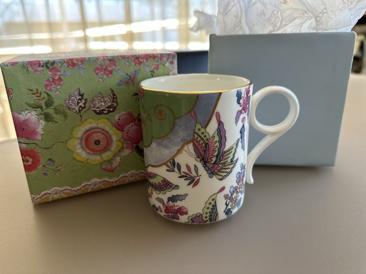 Wedgwood Tazze: Tasse Wedgwood – Nuovo e nell'imballaggio originale da Ebikon venduto da nat_jzh5