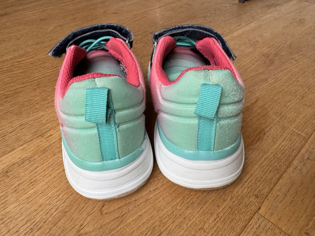 Schuhe für Mädchen: Kinderschuh KangaROOS  Gr. 31  – Gebraucht aus Bettwil von Peppine 2