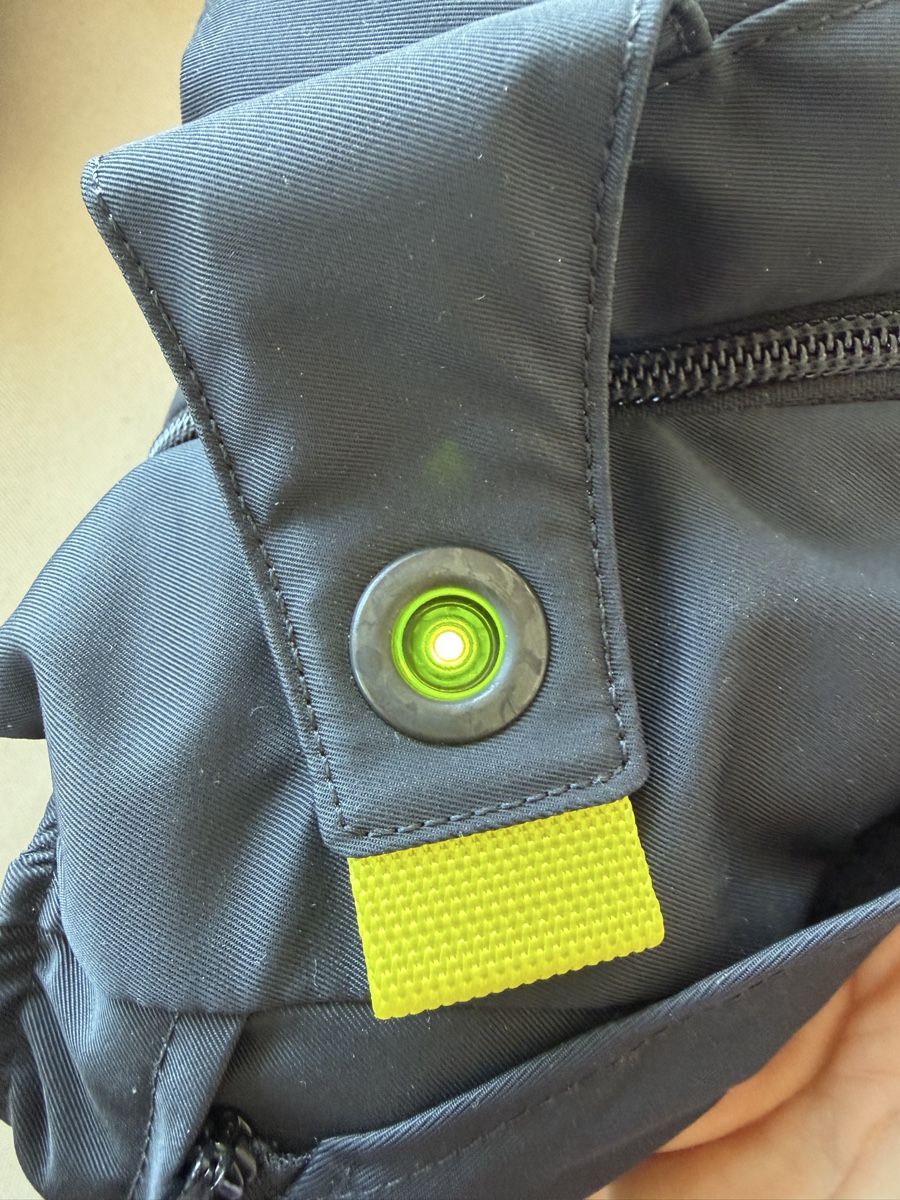 Helme: Hövding Velo Airbag – Gebraucht aus Zürich von bgg 2
