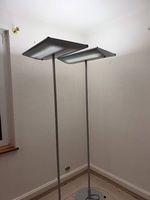 2x Professionelle Trilux Stehlampe