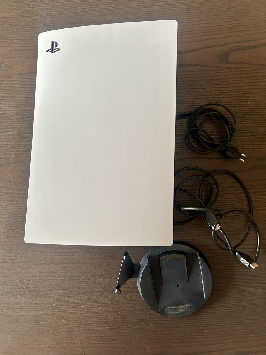 Sony Konsolen: PS5 PlayStation 5, Disc-Version, gebraucht – Gebraucht aus Netstal von kaddy88