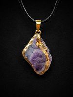 Collier Pendentif pierre naturelle fluorite plaqué or 