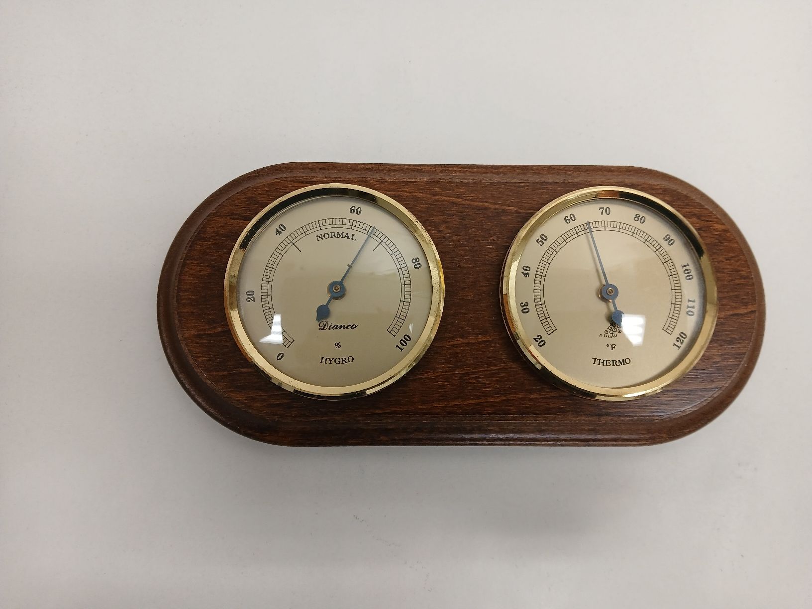 Misurare: Hydro and Thermo measuring device - available after July 1st – Nuovo e nell'imballaggio originale da Dübendorf venduto da LoRi-2026