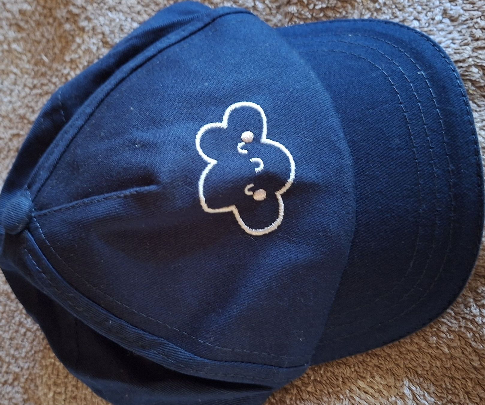 Mützen & Schals: Kinder Kappe dunkelblau Grösse 3-6 Monate – Gebraucht aus Oeschenbach von wid_7yqd