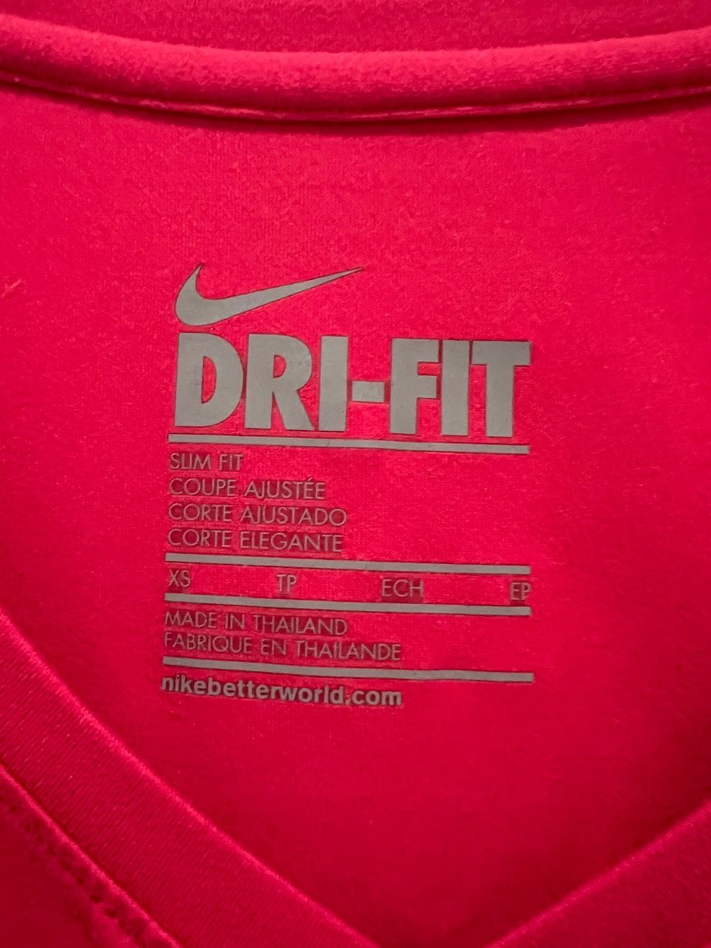 Nike T-Shirts: Nike Sport T-Shirt – Gebraucht aus Dübendorf von fadrinli 2