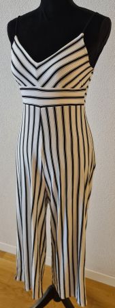 Sommer Jumpsuit schwarz/weiss gestreift Gr. M