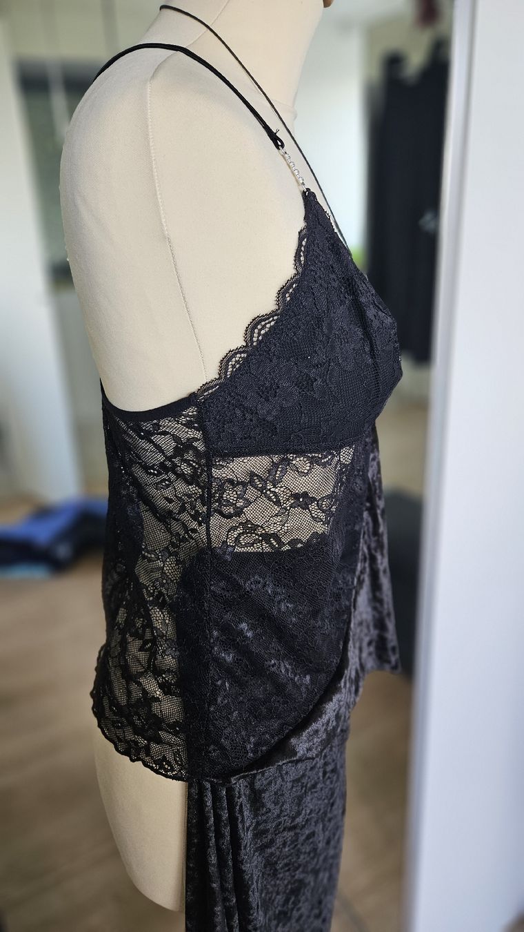 Negligees & Pyjamas: Ensemble sexy velours T40/42 – Neu (gemäss Beschreibung) aus Cheyres von Karine-Schweiz 5