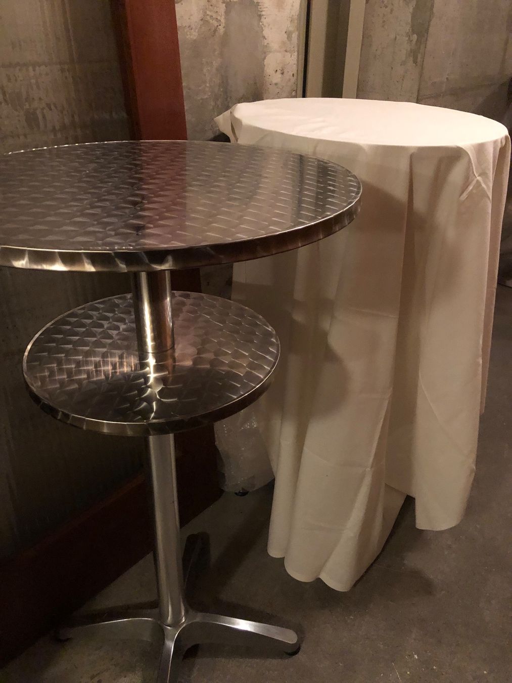 Tavoli: Bartisch – Usato da Basel venduto da sch_9g6x 5