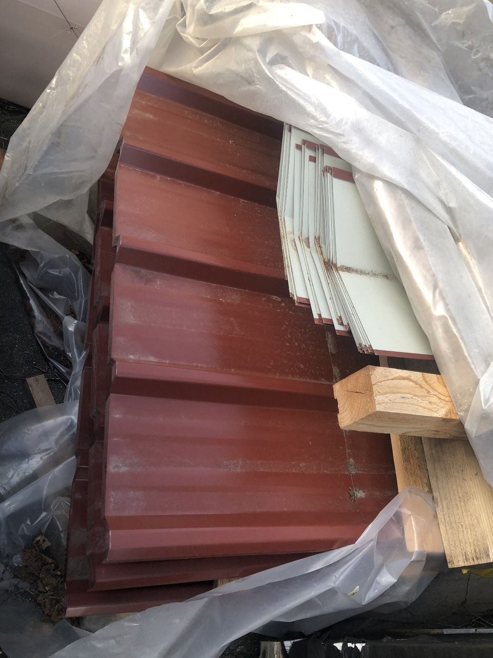 Piatti di portata: Trapezblech 2,6 meter lang 1,0 meter Deckfläche 100stk – Nuovo (secondo la descrizione) da Winterthur venduto da Nutzen_statt_weg1 1