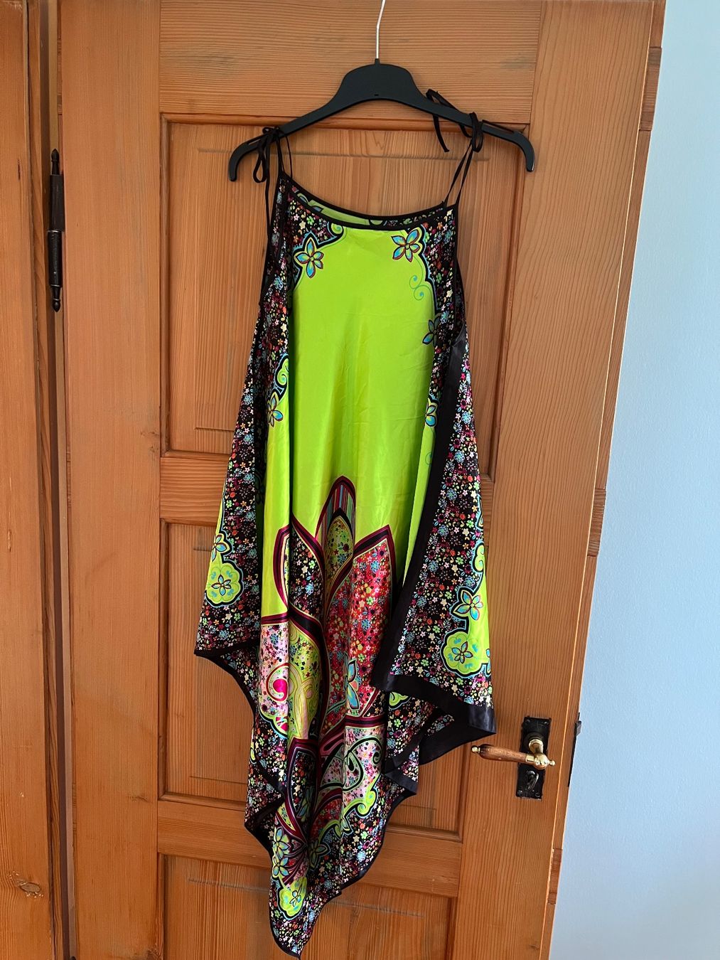 Vestiti: Luftiges Strand- oder Sommerkleid One Size – Usato da Therwil venduto da Mucjing