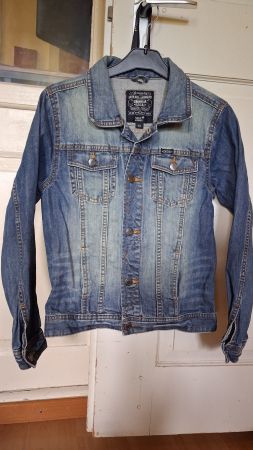 Veste en jean délavé taille 152 bon état / jeans Jacke 152