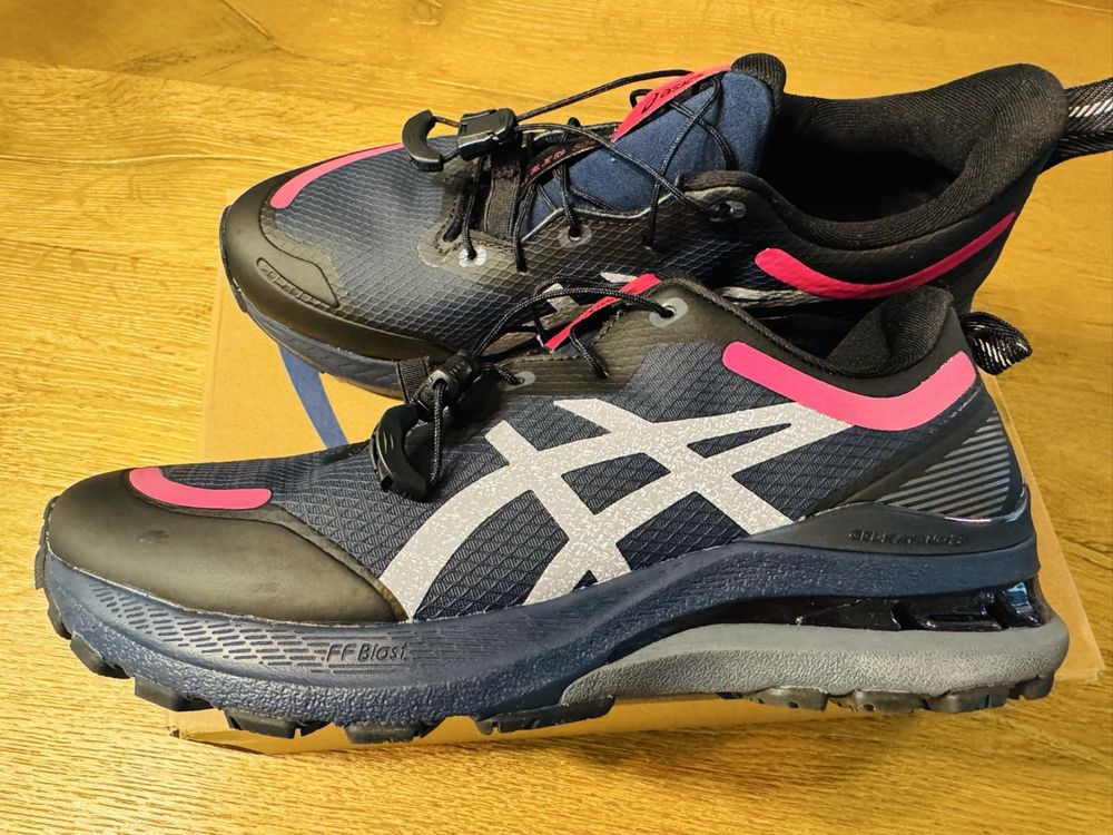 Asics Gel Kayano 28 AWL Femme Pointure 39 Neuves Kaufen auf Ricardo