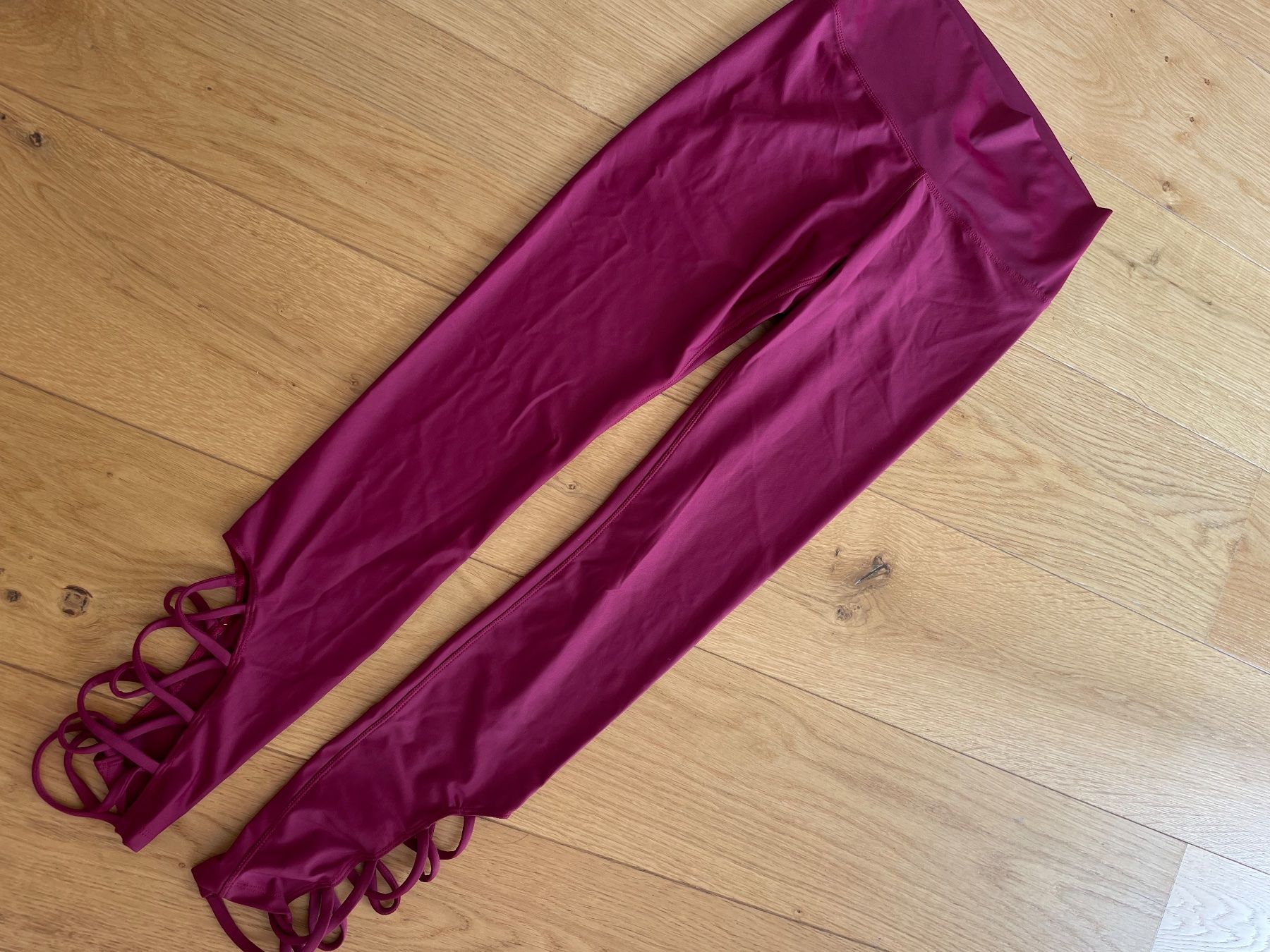 Leggings: Designer Leggins bordeaux (M) – Nuovo e nell'imballaggio originale da Triesen venduto da antonellaaa_ 3