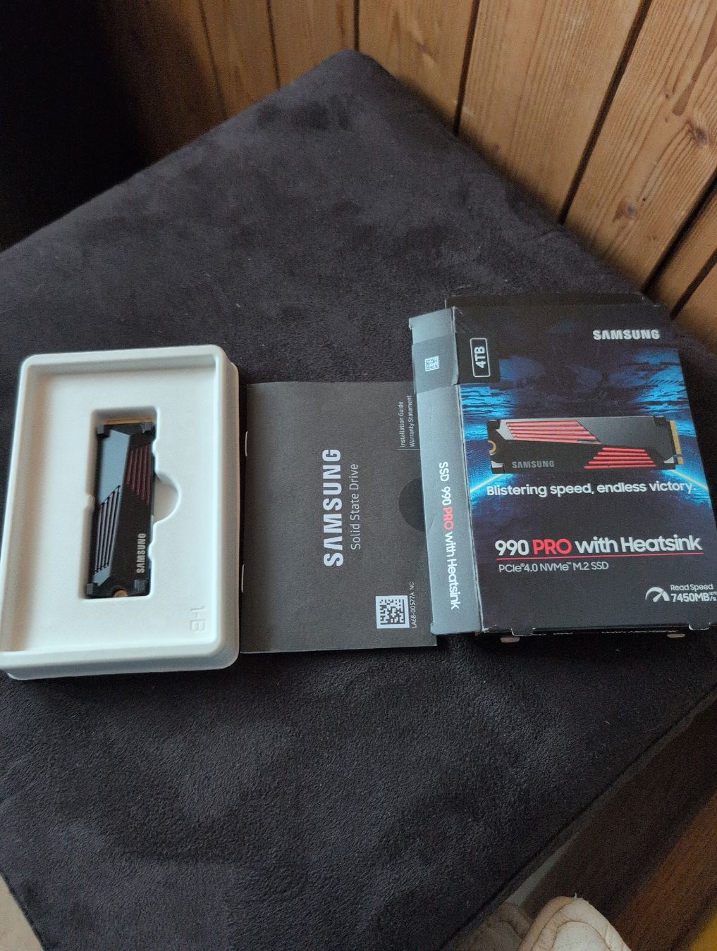 Samsung Dischi rigidi: Samsung 990 PRO 4TB – Nuovo (secondo la descrizione) da Hochdorf venduto da Ultrasonography 2