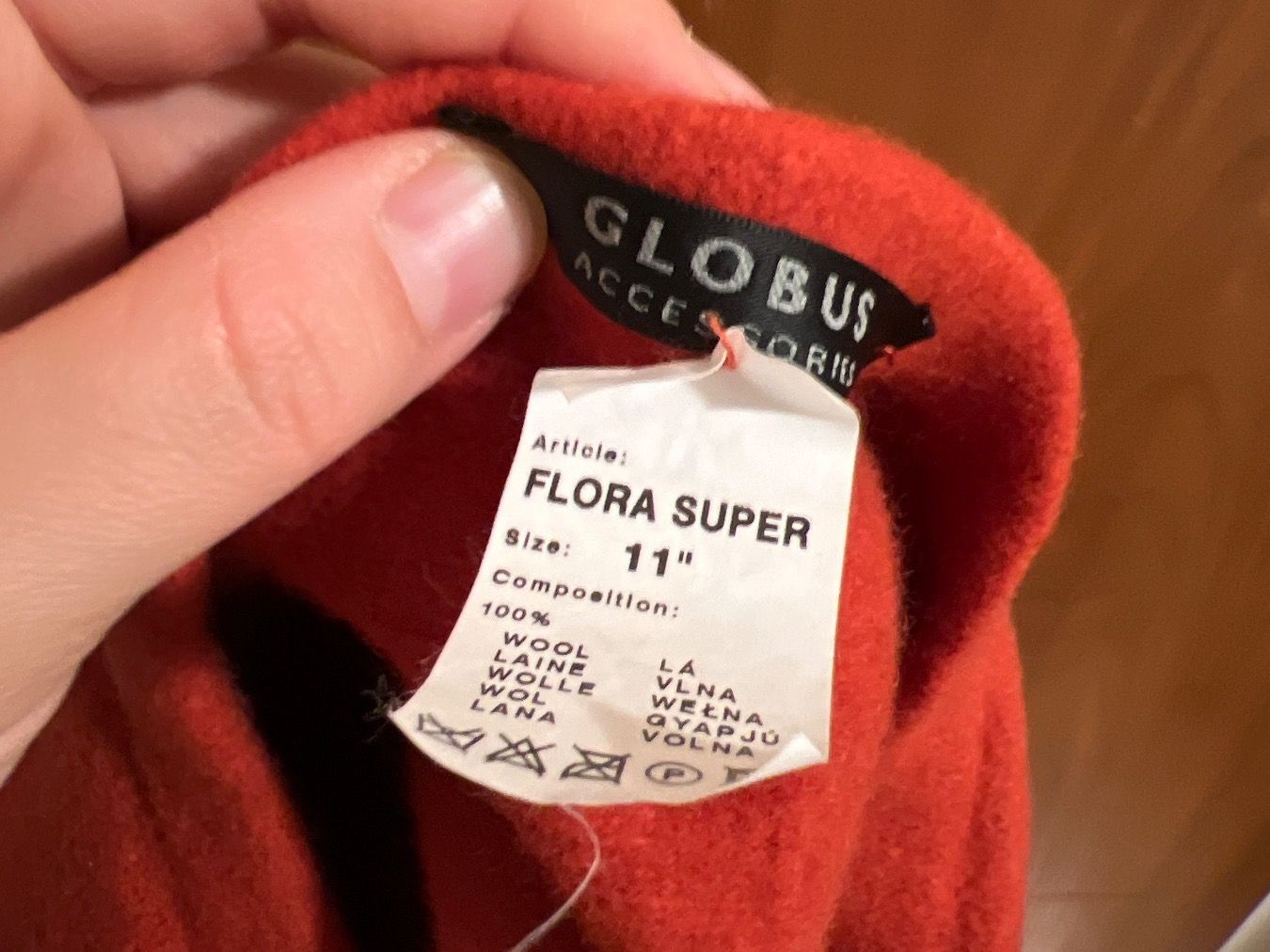 Globus Copricapi, berretti & cappellini: Globus | Damen Wolle Beret – Nuovo (secondo la descrizione) da Basel venduto da SimpleE 2
