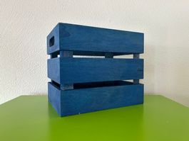 Kleine Holzkiste (blau)