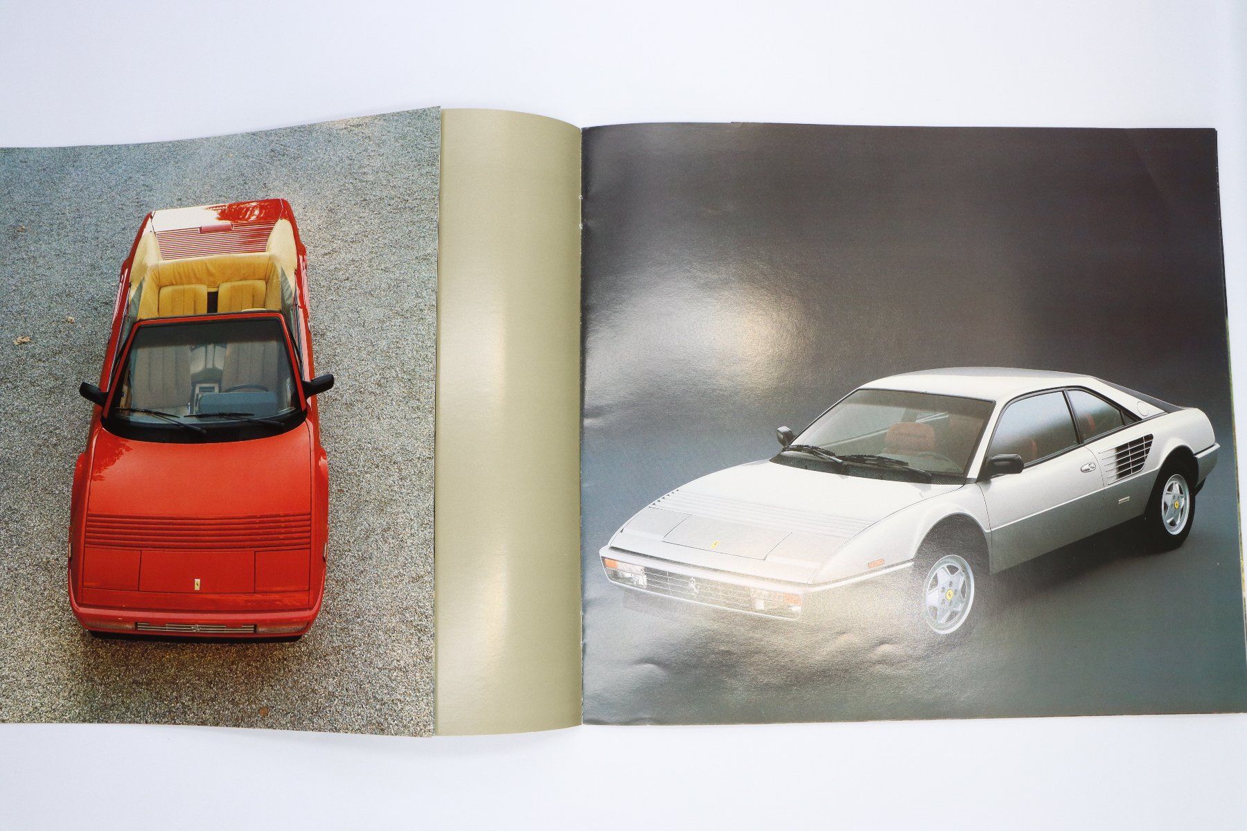 Ferrari Documenti: Ferrari Mondial 3.2 1985 Prospekt – Usato da Bühl b.Aarberg venduto da Collectorpassions 3