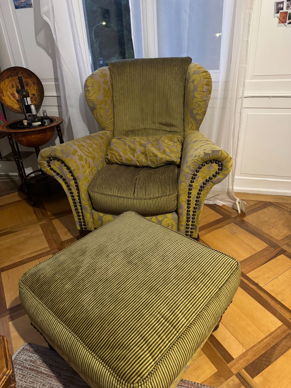 Poltrone: Sessel mit passendem Fusshocker – Usato da St. Gallen venduto da mer_l2n9 1