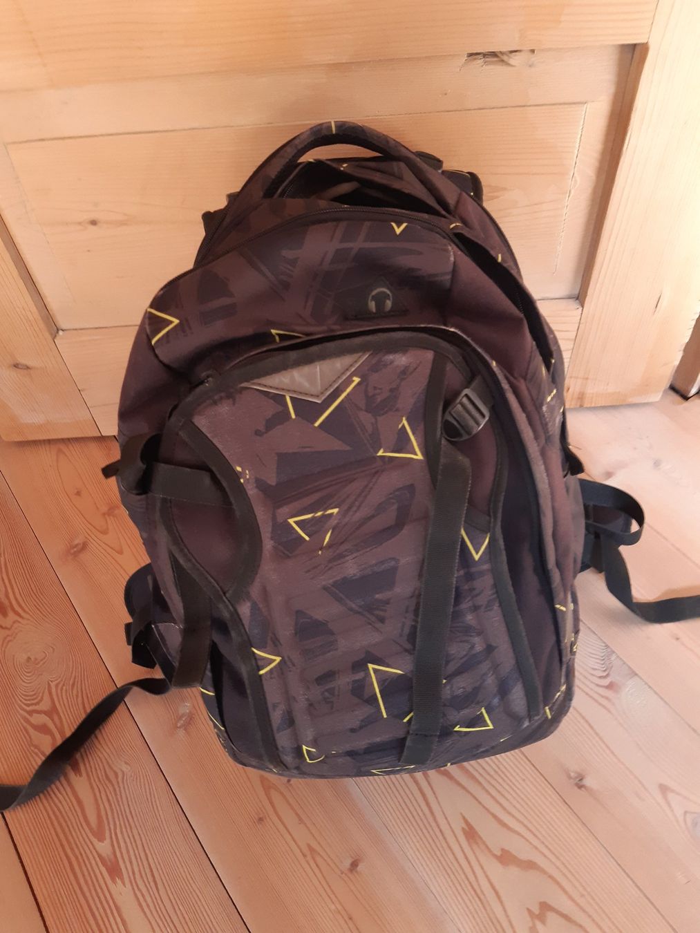 Satch Zaini: Schulrucksack SATCH schwarz mit gelb – Usato da Martina venduto da migrol06 2